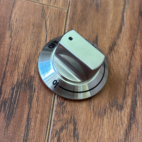 NWOT 318242275 Range Surface Burner Knob Gas Control Assembly Metal 1PC, Silver - Picture 3 of 6